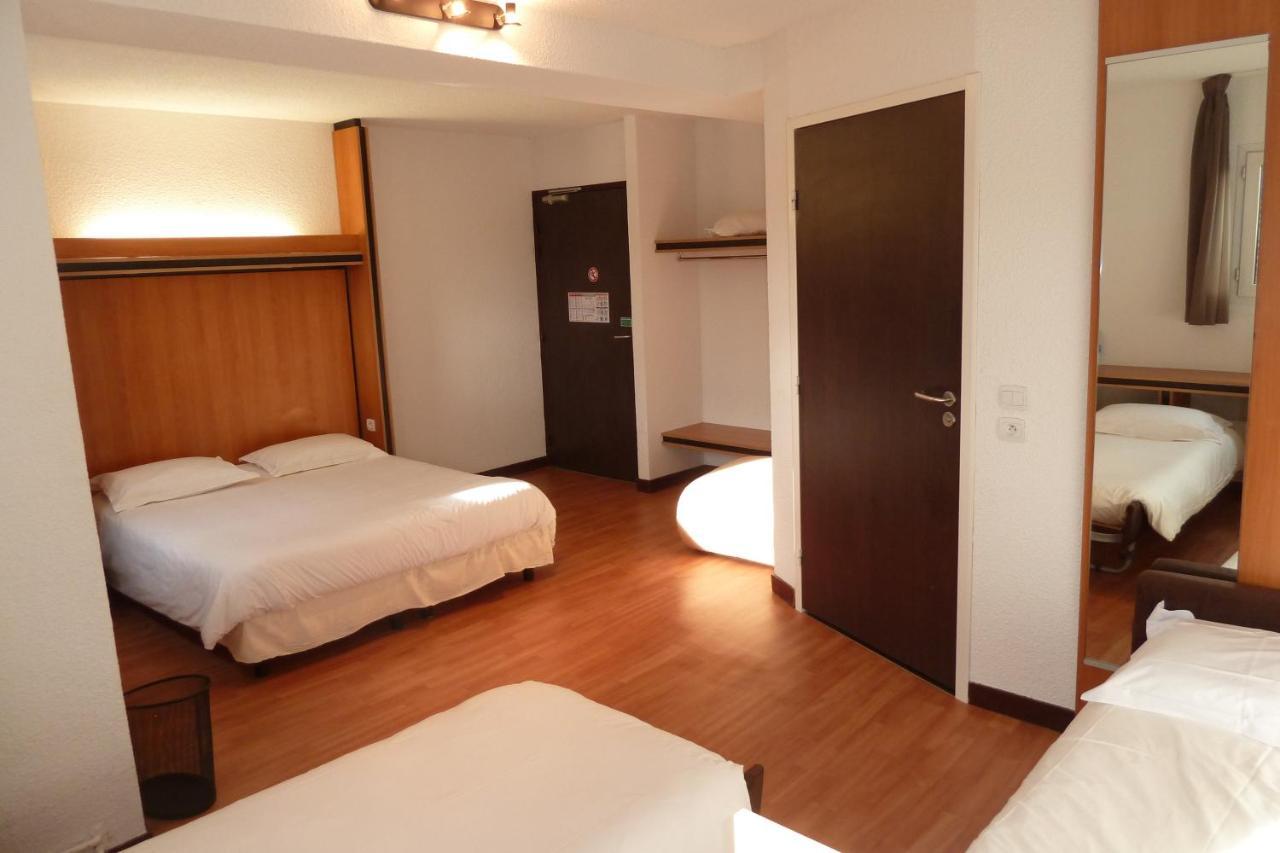 Brit Hotel La Bonne Etape Évreux Zimmer foto